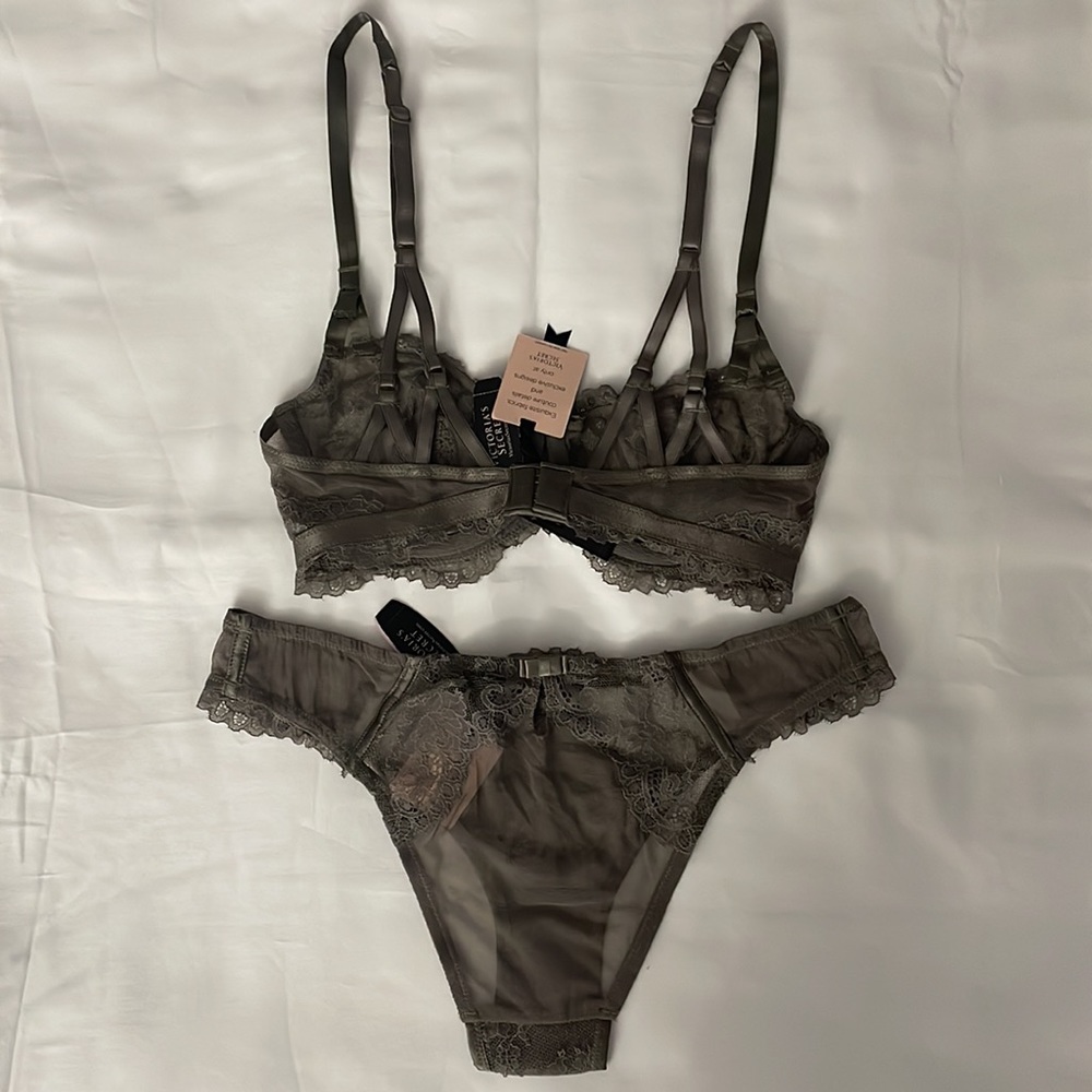 Victoria’s Secret designer collection bra & panty 32C
